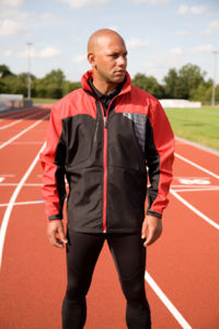 Spiro Team | Coupe-Vent Sport personnalisé pour homme Noir Rouge 1